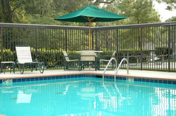 Pool Safety Fence Installation Service